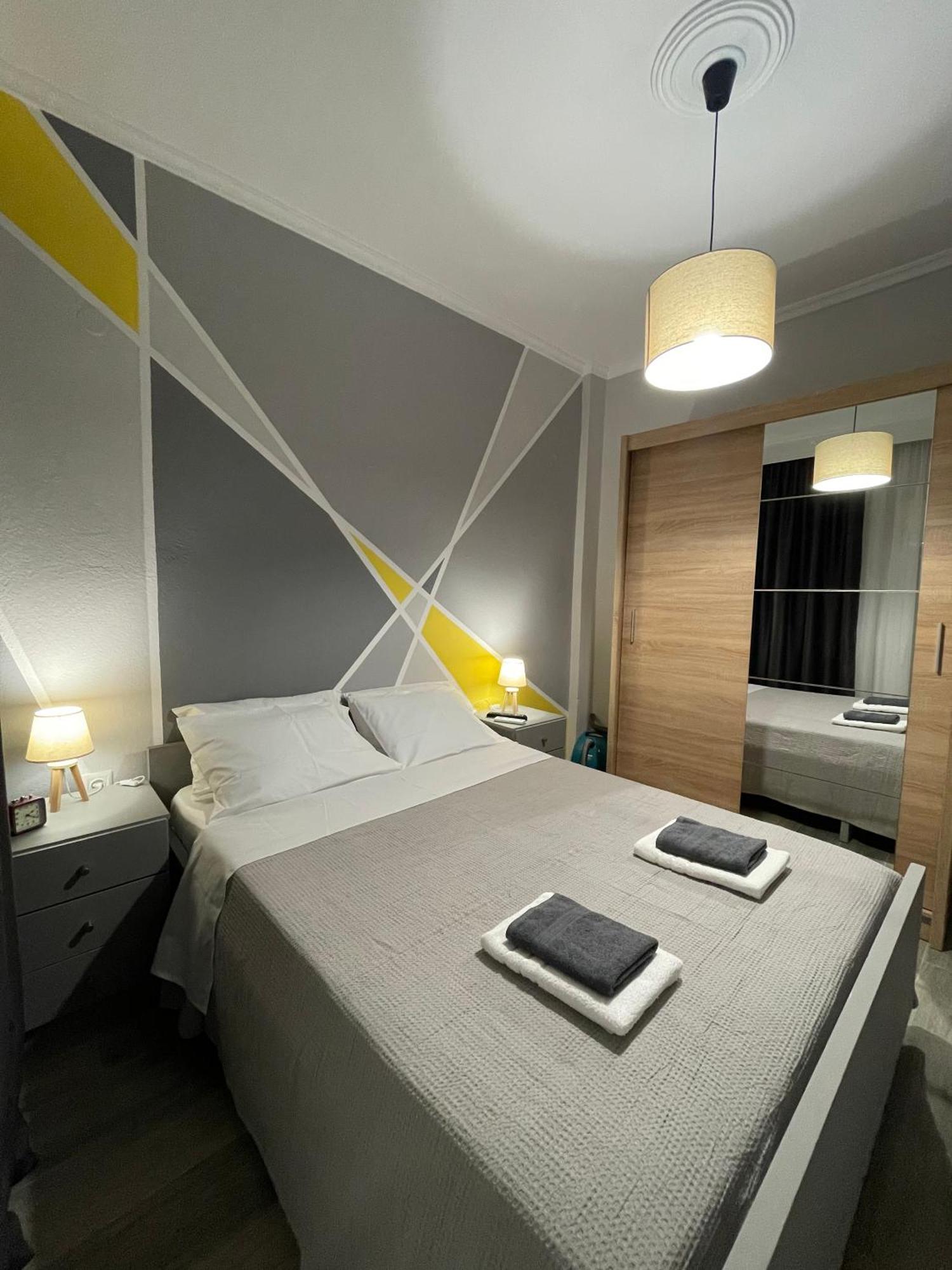 Dt Luxury Apartment Néa Péramos Dış mekan fotoğraf